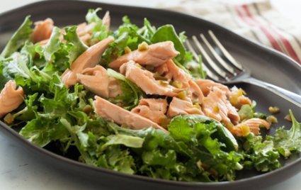 Low FODMAP Salmon and Kale Salad Recipe