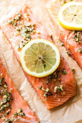 Low FODMAP Baked Lemon Herb Salmon Recipe - casa de sante