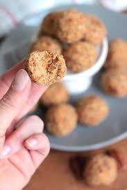 Low FODMAP Carrot Cake Energy Balls Recipe - casa de sante