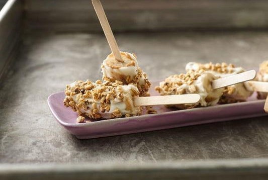 Low FODMAP Frozen Yogurt Banana Granola Pop Recipe - casa de sante