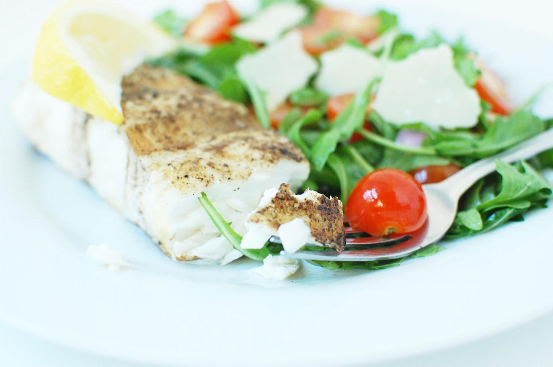 Low FODMAP Grilled Halibut with Arugula Salad Recipe - casa de sante