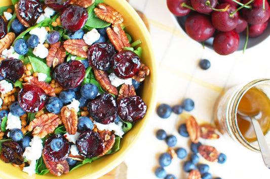 Low FODMAP Grilled Strawberry Salad with Goat Cheese and Balsamic Vinaigrette Recipe - casa de sante