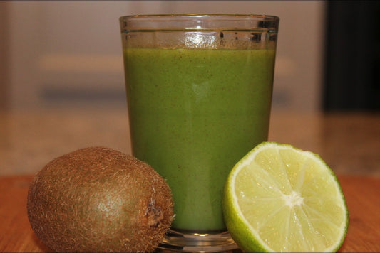 Low FODMAP Kiwi Lime Smoothie Recipe - casa de sante