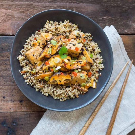 Vegetarian Meal Kit: Asian-inspired Garlic Tofu with Rice - casa de sante